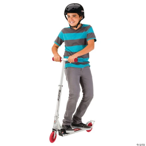A3 SCOOTER: RED - Image 3