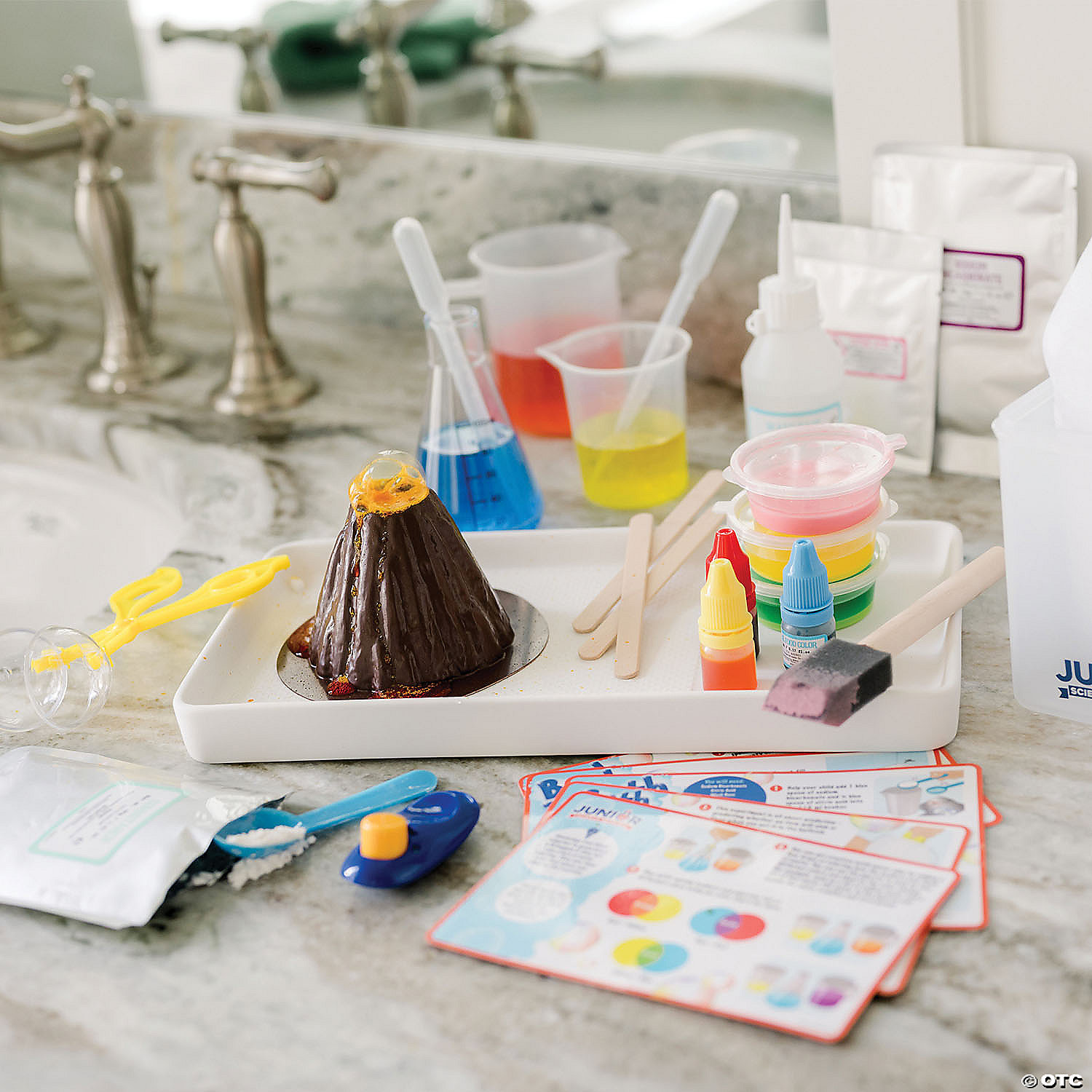 Front Page -Bright Minds Store bath time science14093637 a01 1